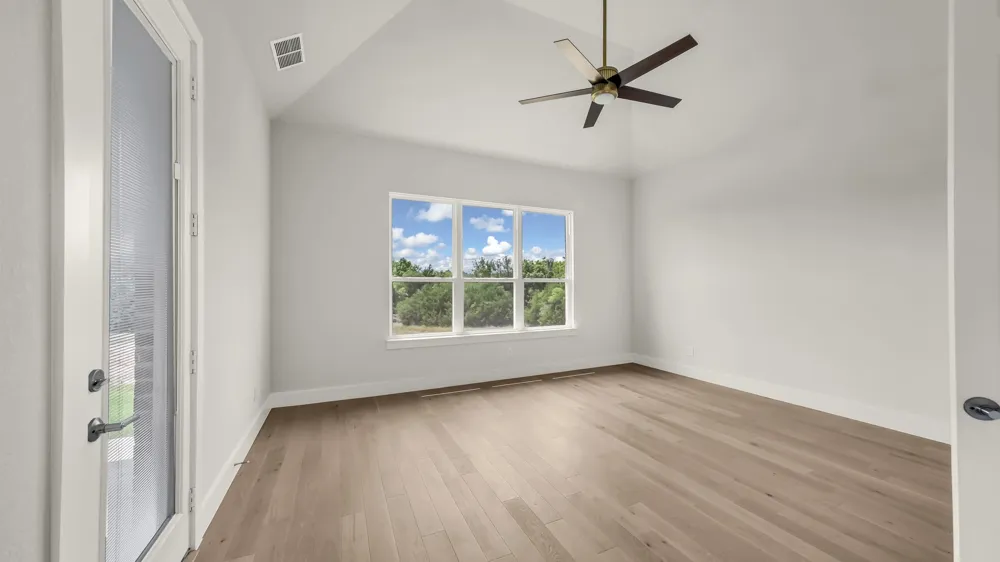 1097 Woodland Road Weatherford, TX 76088
