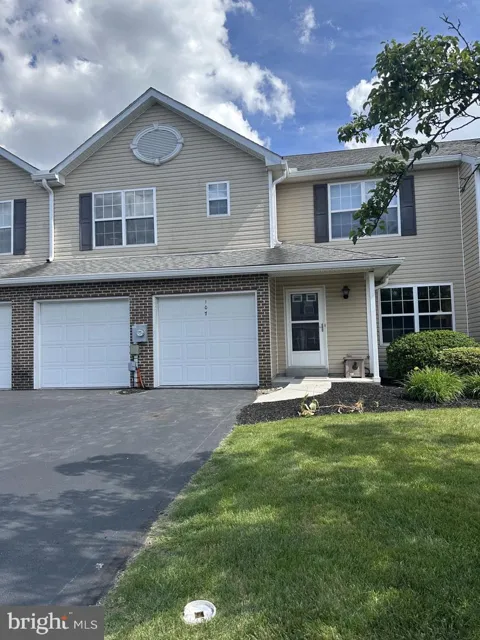 107 PEREGRINE LANE