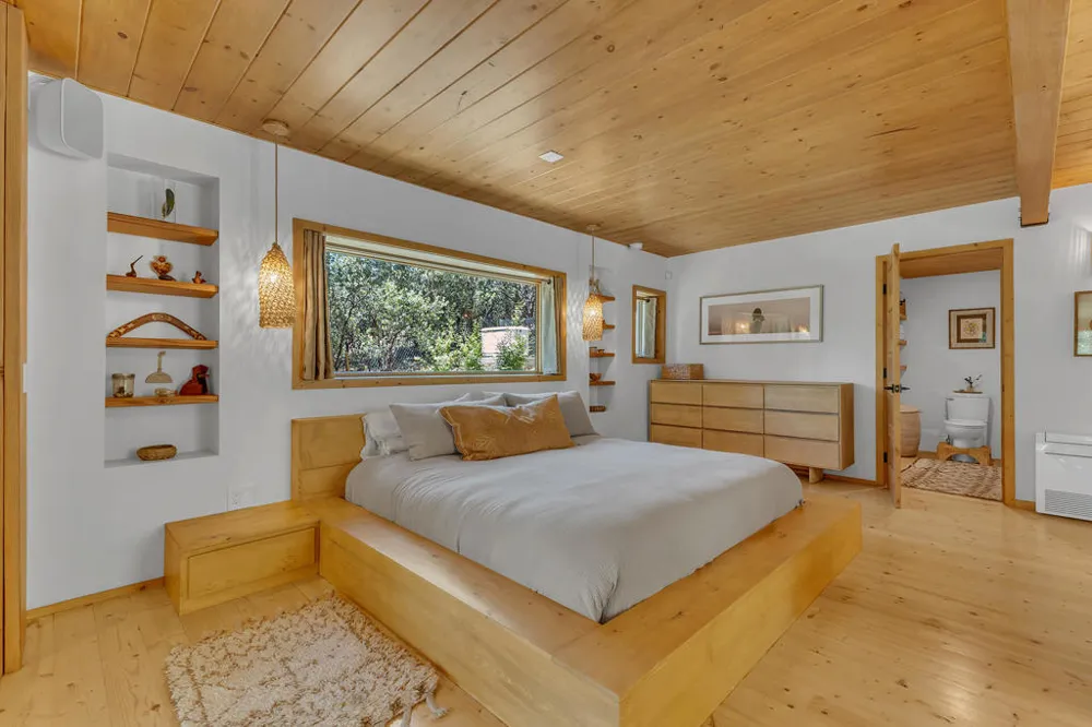 54425 Jameson Drive Idyllwild, CA 92549
