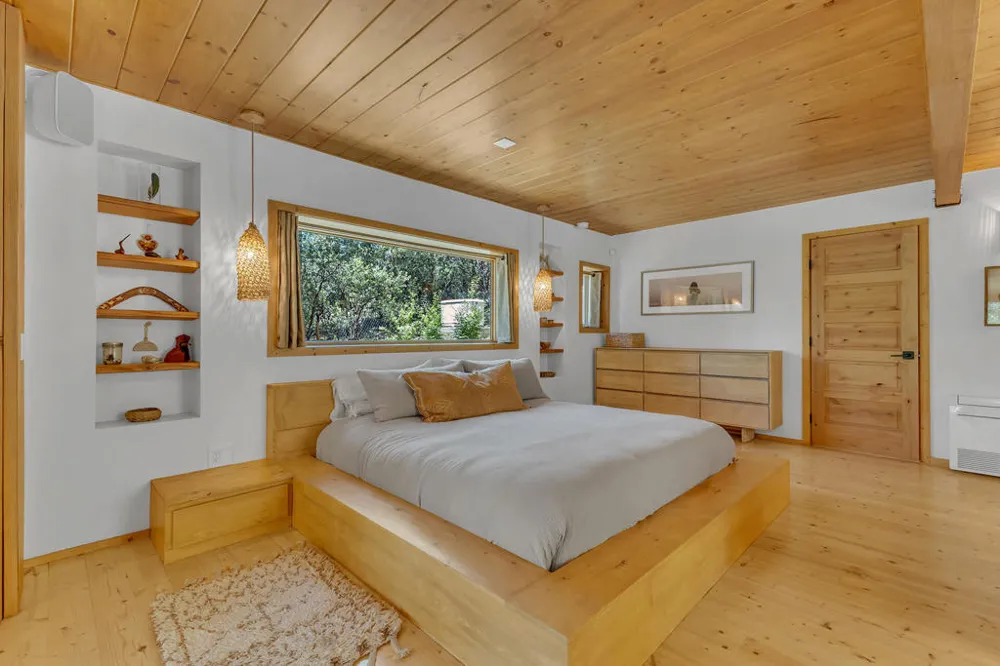 54425 Jameson Drive Idyllwild, CA 92549