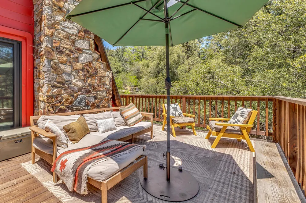 54425 Jameson Drive Idyllwild, CA 92549