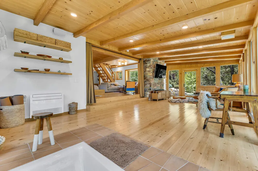 54425 Jameson Drive Idyllwild, CA 92549