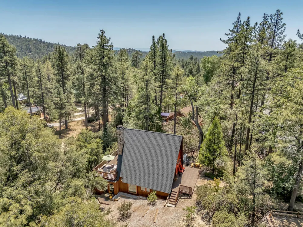 54425 Jameson Drive Idyllwild, CA 92549