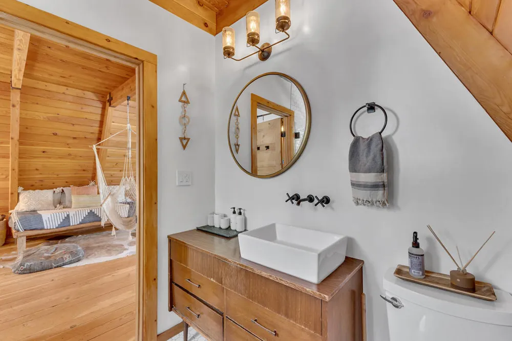 54425 Jameson Drive Idyllwild, CA 92549