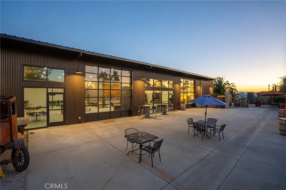 8585 Cross Canyons San Miguel, CA 93451