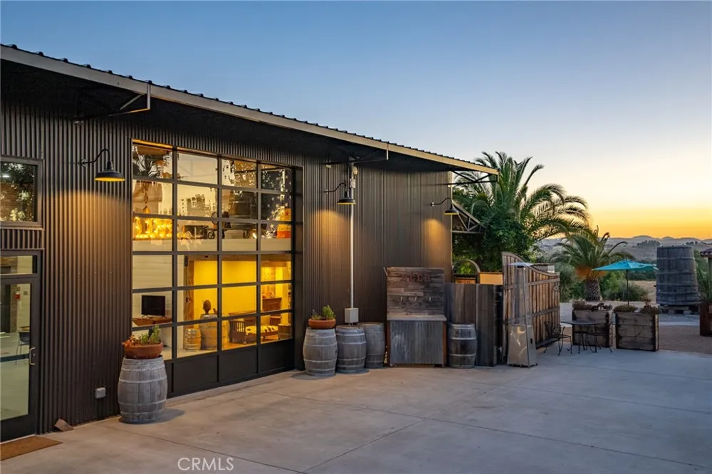 8585 Cross Canyons San Miguel, CA 93451