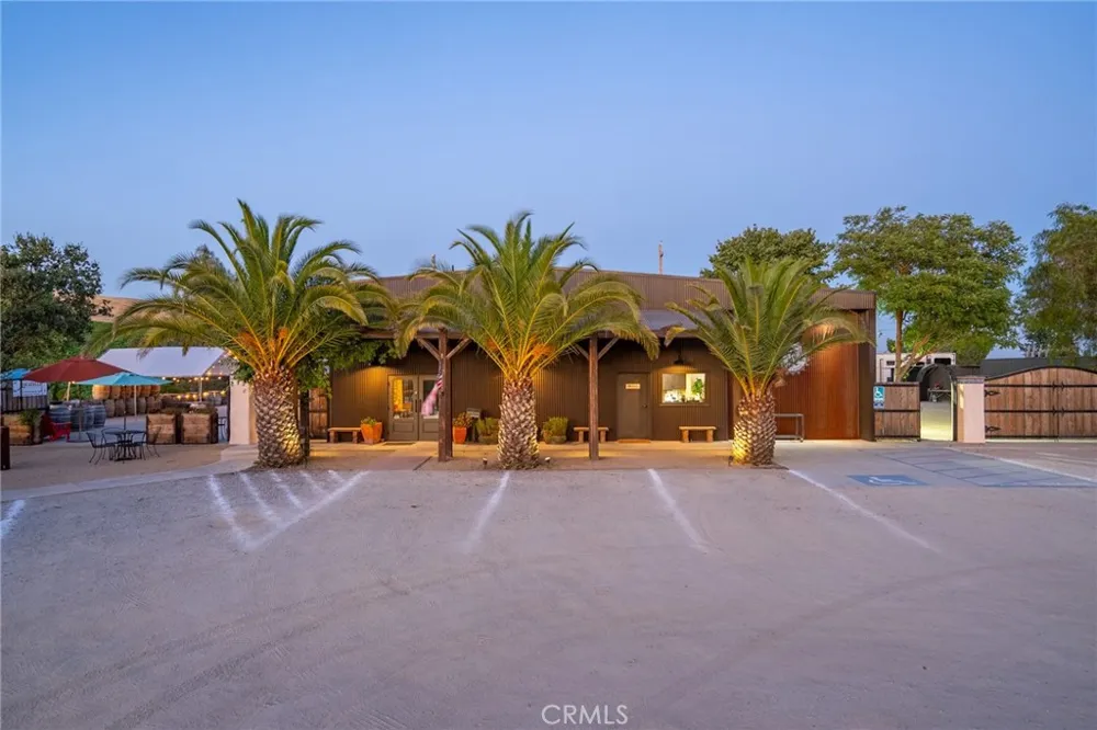 8585 Cross Canyons San Miguel, CA 93451