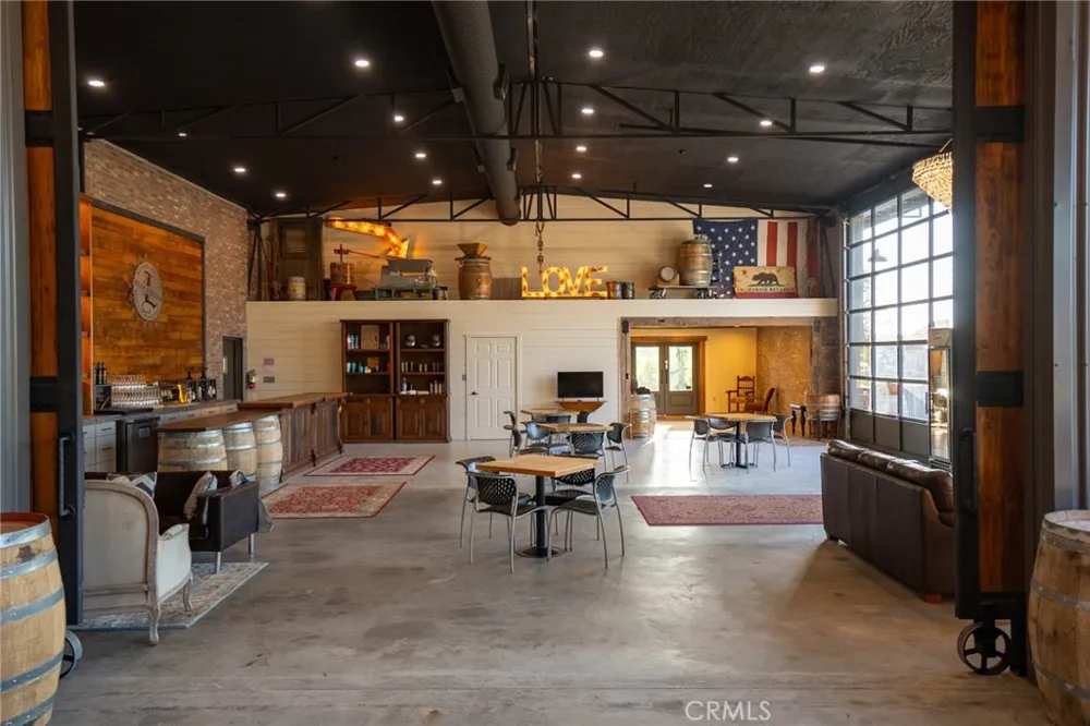 8585 Cross Canyons San Miguel, CA 93451