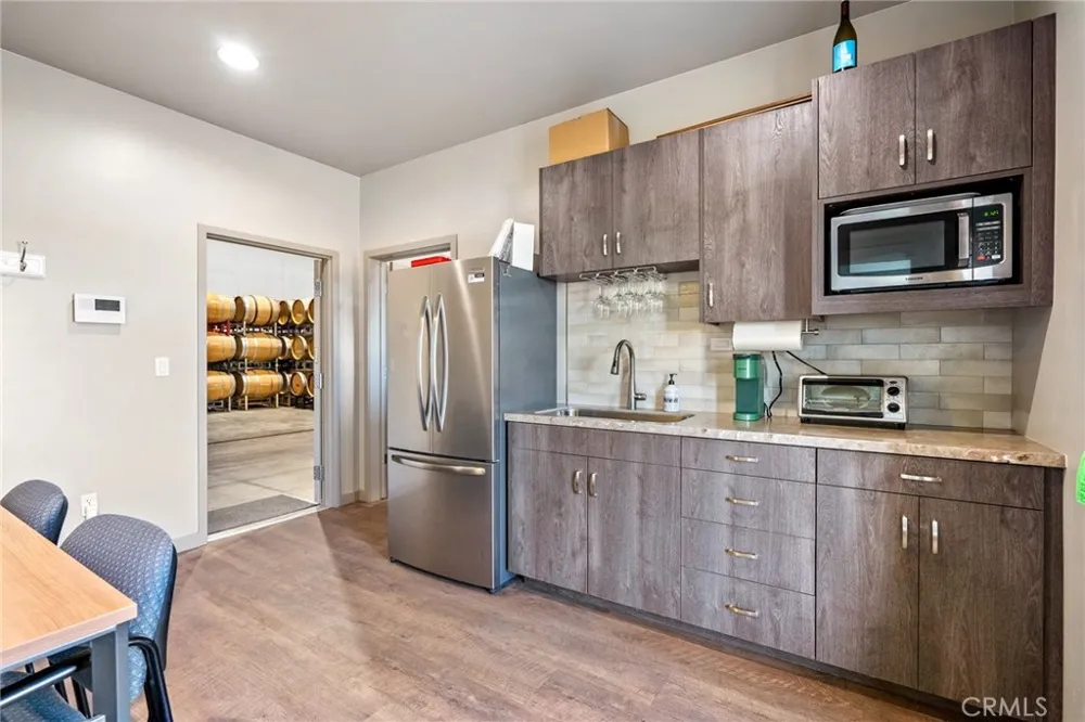 8585 Cross Canyons San Miguel, CA 93451