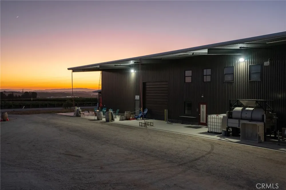 8585 Cross Canyons San Miguel, CA 93451