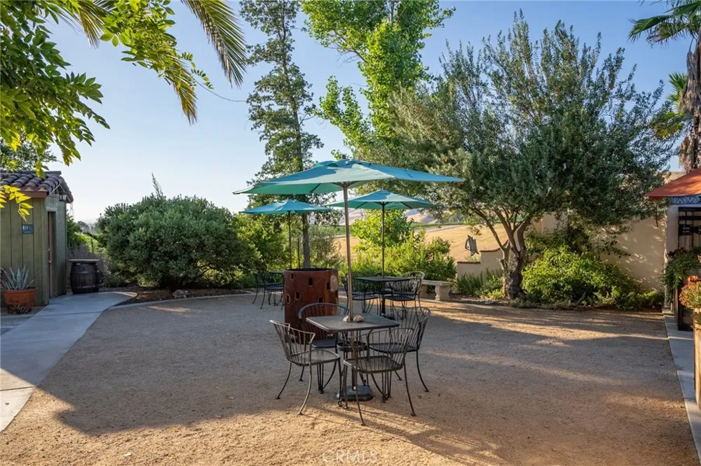 8585 Cross Canyons San Miguel, CA 93451