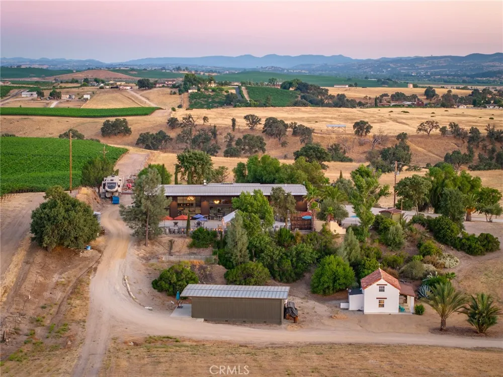 8585 Cross Canyons San Miguel, CA 93451