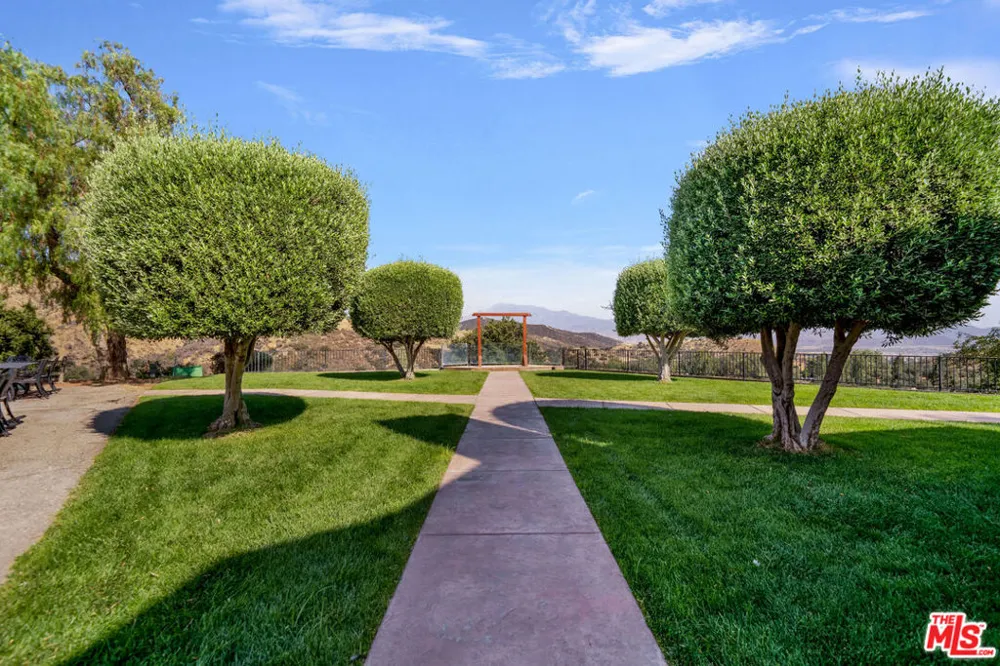 40335 Avenida Altejo Bella Cherry Valley, CA 92223