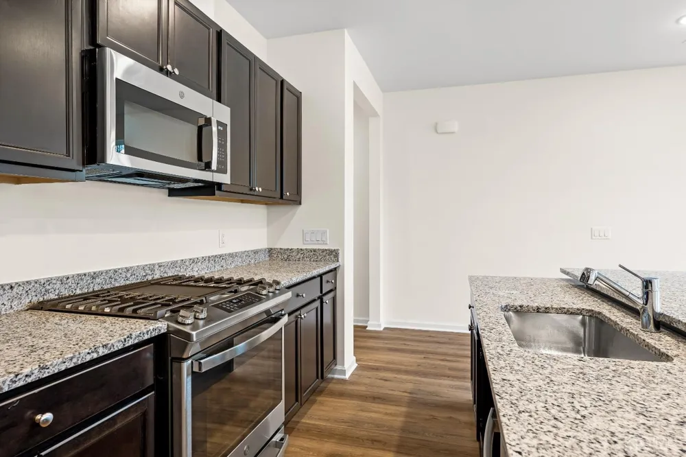 86 Depot Way Dunellen, NJ 08812