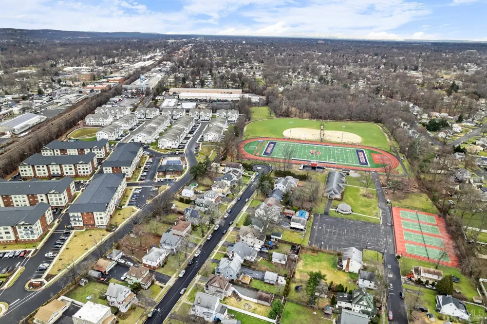 86 Depot Way Dunellen, NJ 08812