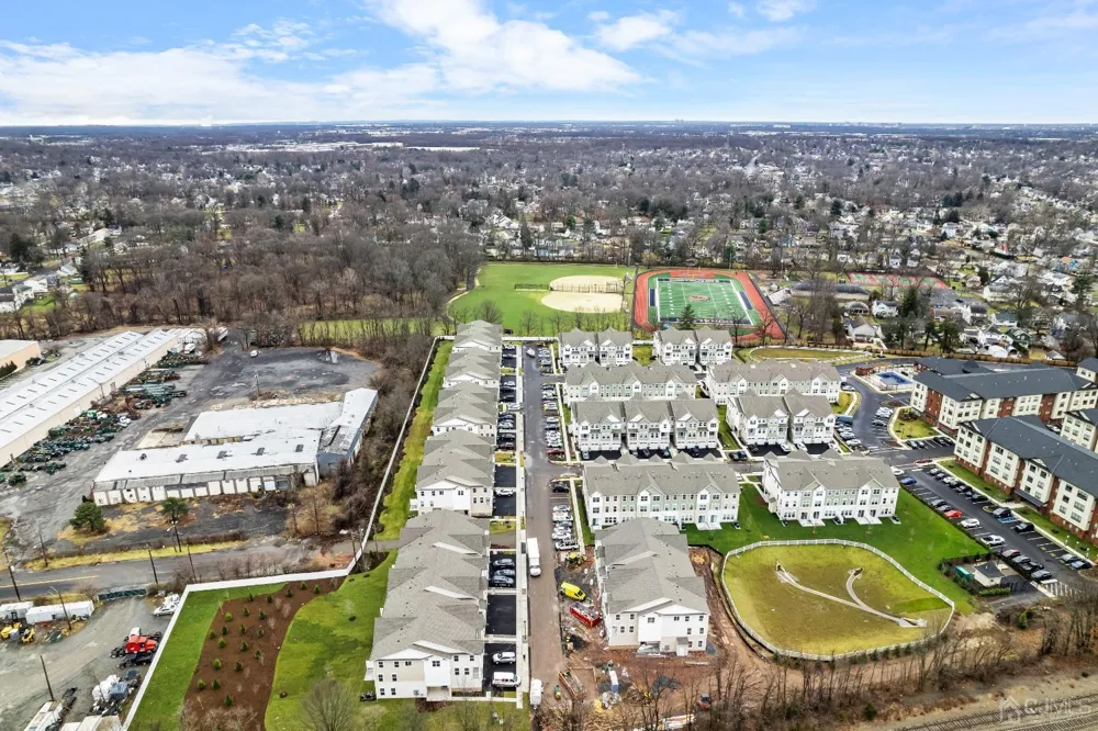 86 Depot Way Dunellen, NJ 08812