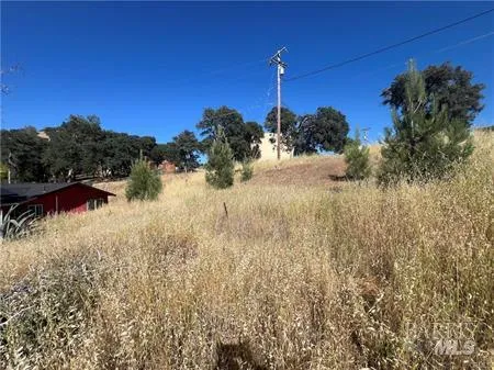 2995 Oak Crest Drive Clearlake, CA 95423