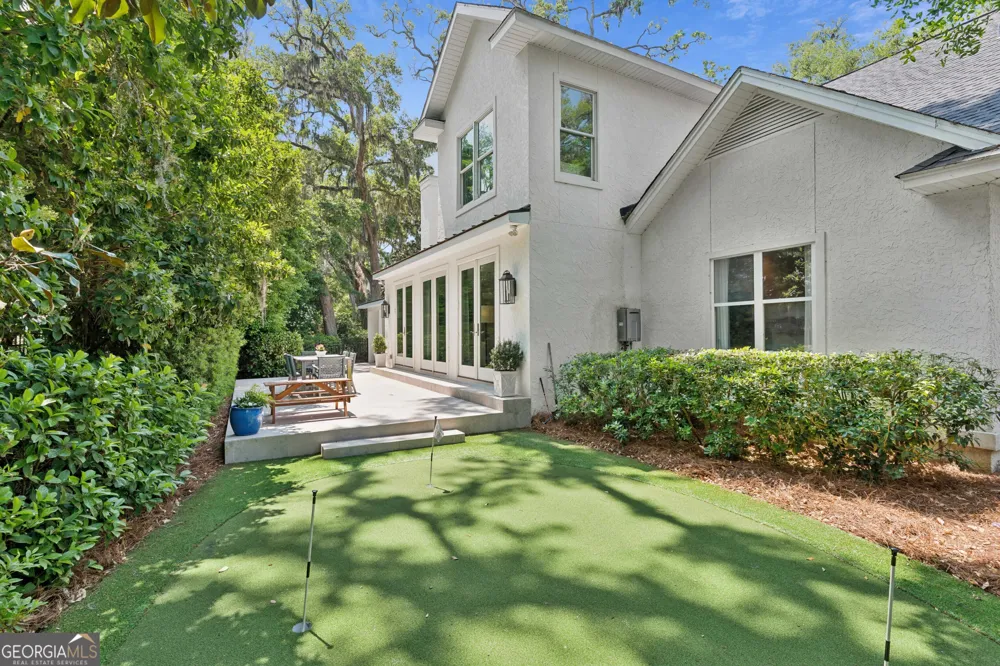 218 St James AVE St. Simons, GA 31522