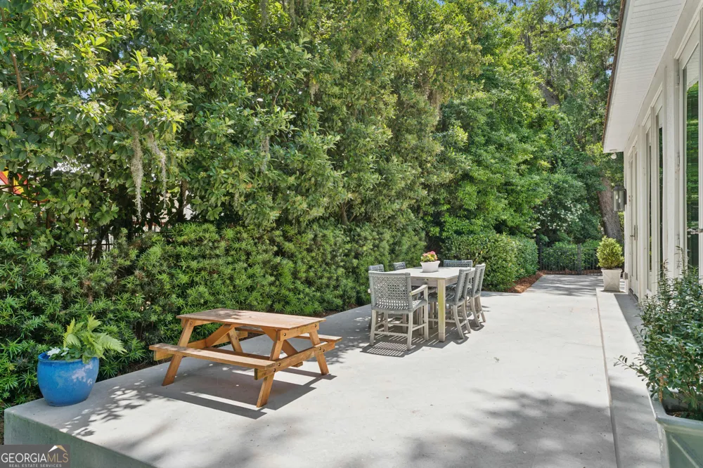 218 St James AVE St. Simons, GA 31522