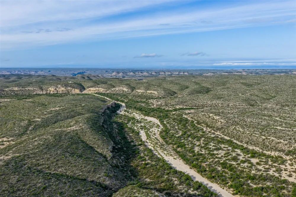 Cedar Creek Rd No City, TX 78851