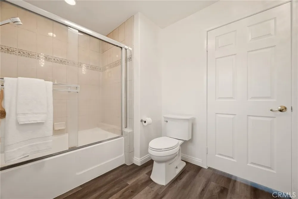 10401 Park Street Bellflower, CA 90706
