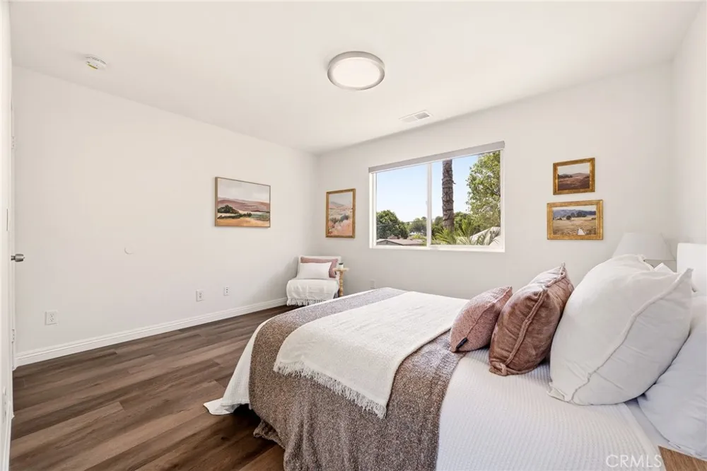 10401 Park Street Bellflower, CA 90706