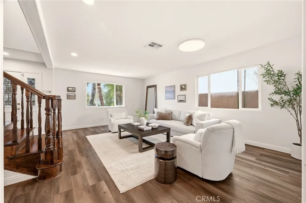 10401 Park Street Bellflower, CA 90706
