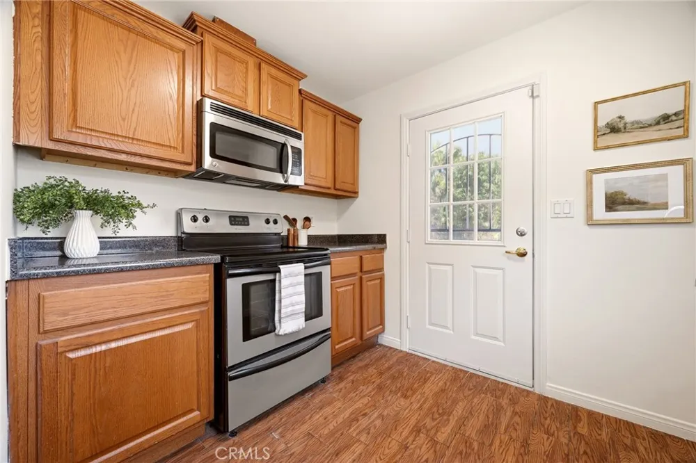 10401 Park Street Bellflower, CA 90706