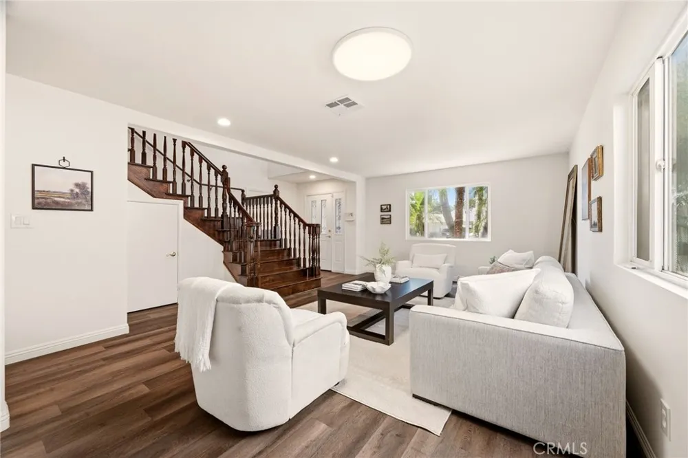 10401 Park Street Bellflower, CA 90706