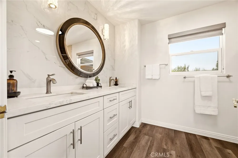 10401 Park Street Bellflower, CA 90706