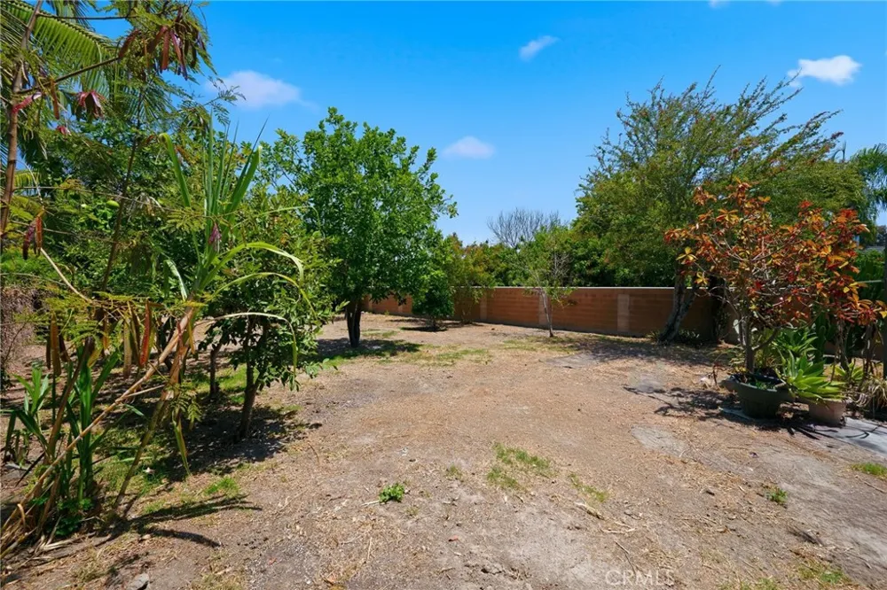 10401 Park Street Bellflower, CA 90706