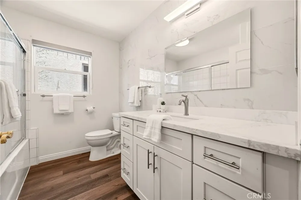 10401 Park Street Bellflower, CA 90706