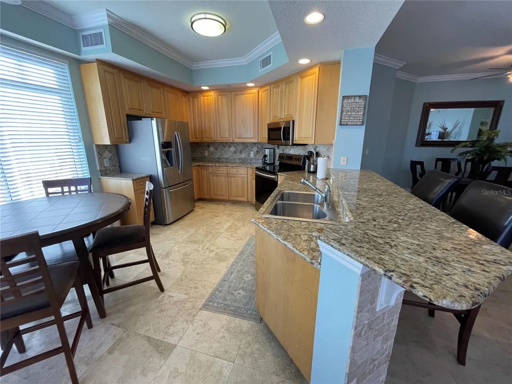 521 MANDALAY AVENUE #309 Clearwater Beach, FL 33767