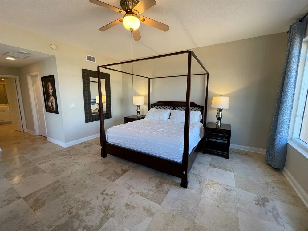 521 MANDALAY AVENUE #309 Clearwater Beach, FL 33767
