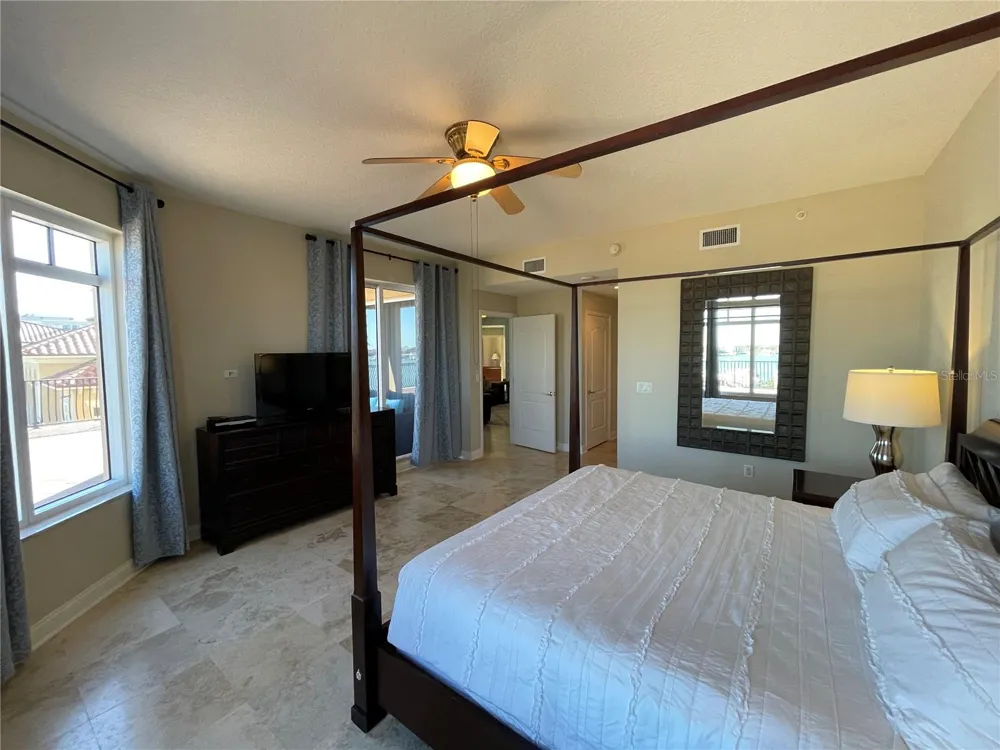 521 MANDALAY AVENUE #309 Clearwater Beach, FL 33767