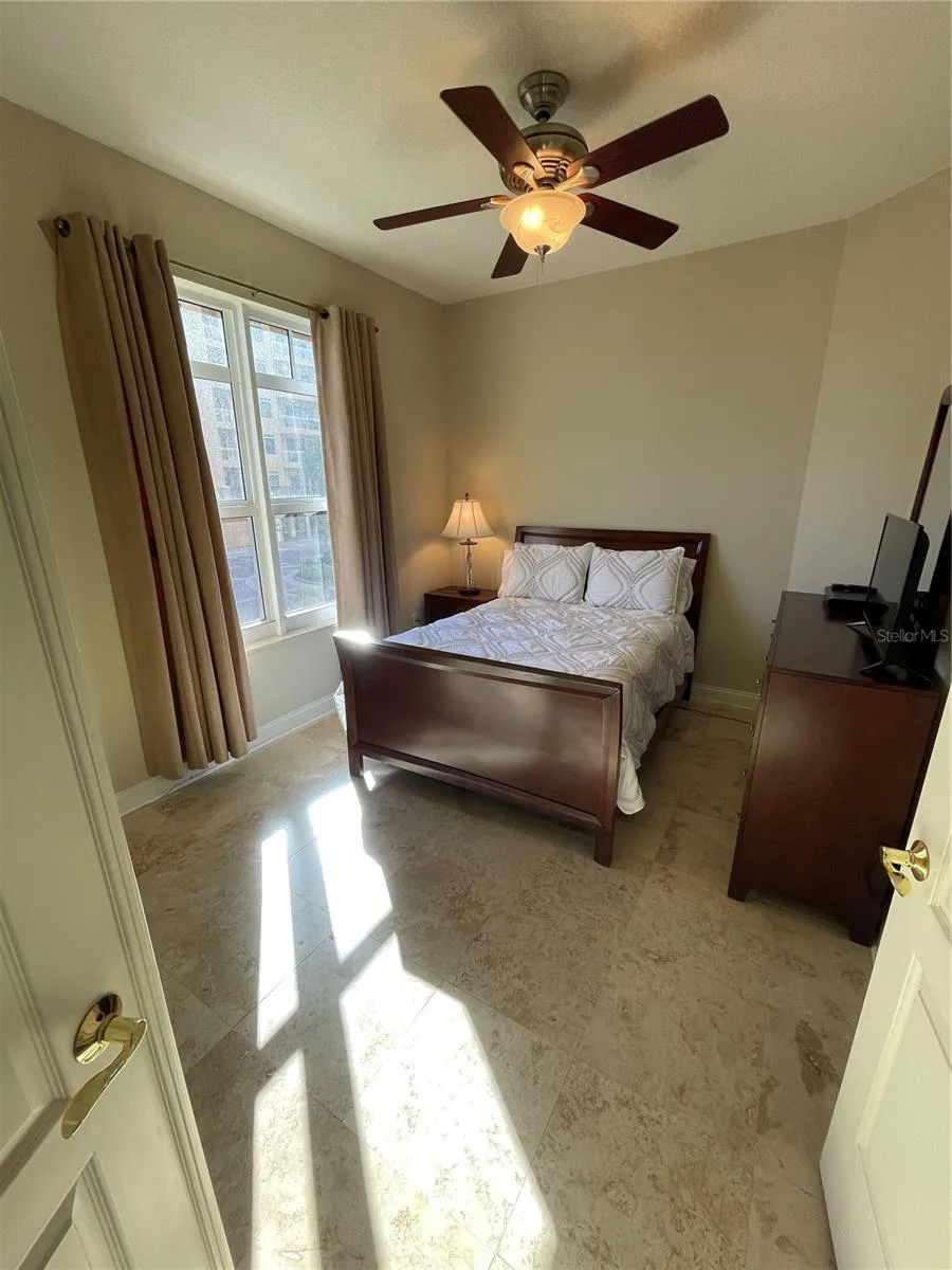 521 MANDALAY AVENUE #309 Clearwater Beach, FL 33767