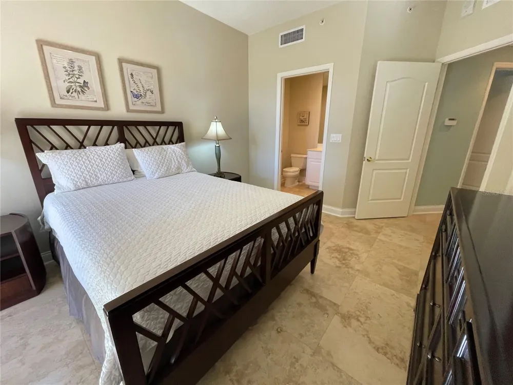 521 MANDALAY AVENUE #309 Clearwater Beach, FL 33767