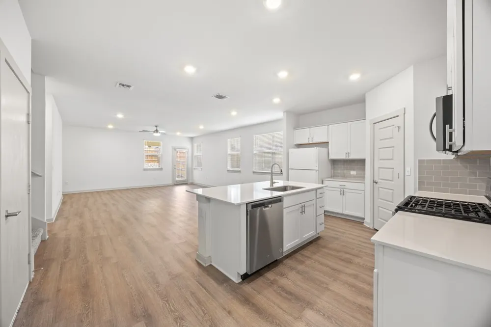 10601 Seguin Street Austin, TX 78754