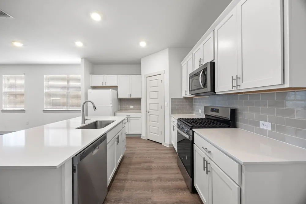10601 Seguin Street Austin, TX 78754