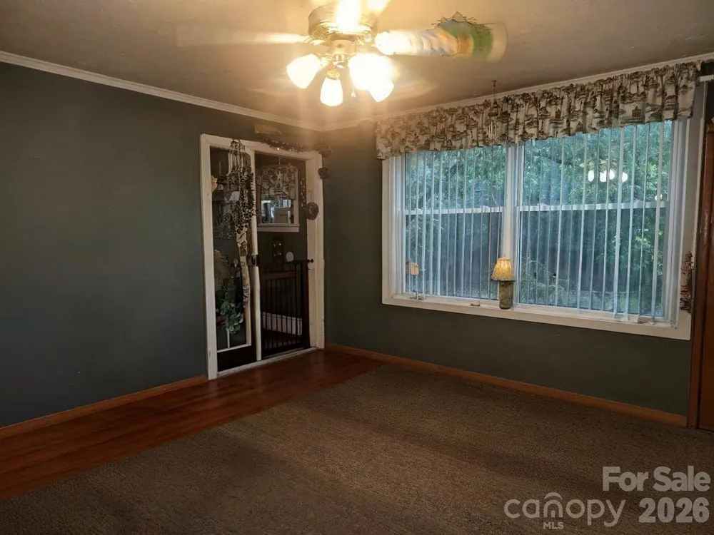 191 W End Street Chester, SC 29706
