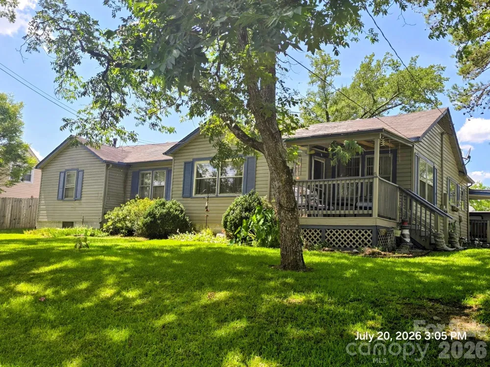 191 W End Street Chester, SC 29706