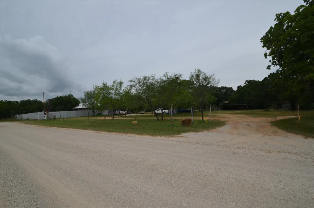 334 Cook Road Jacksboro, TX 76458
