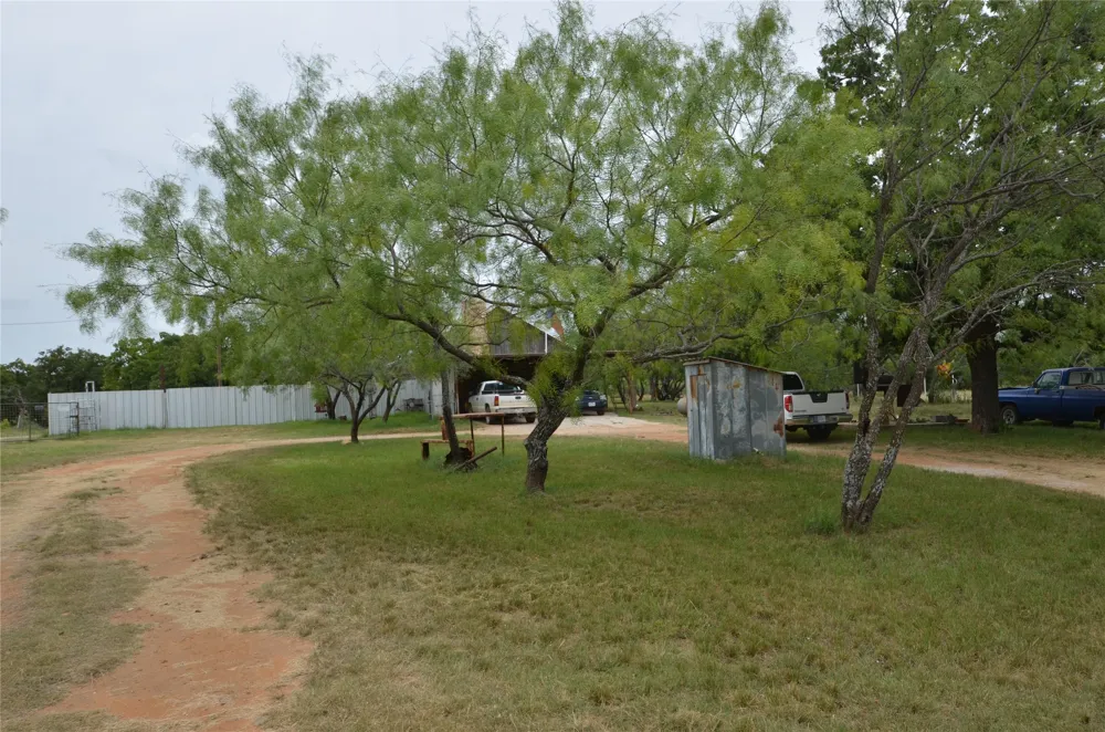 334 Cook Road Jacksboro, TX 76458