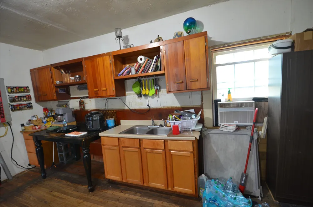 334 Cook Road Jacksboro, TX 76458