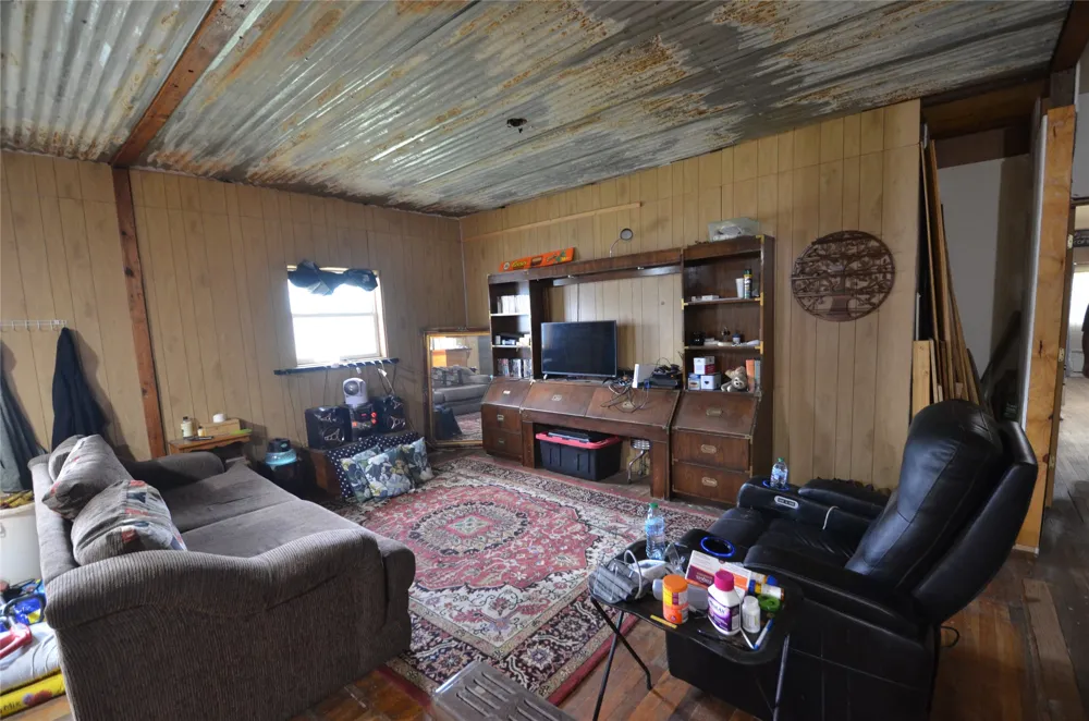 334 Cook Road Jacksboro, TX 76458