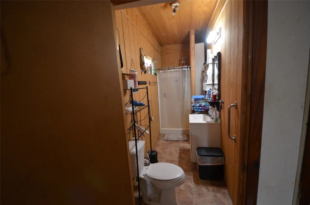 334 Cook Road Jacksboro, TX 76458