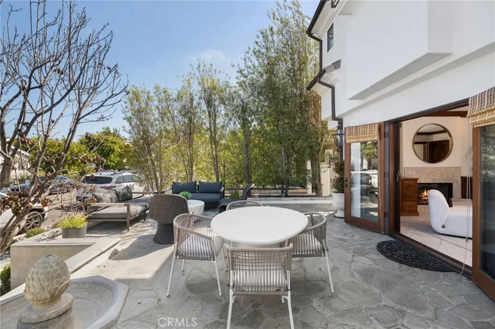 707 Larkspur Avenue Corona del Mar, CA 92625