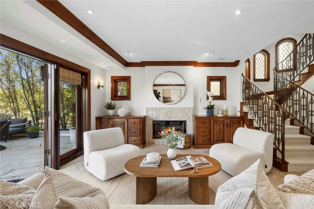 707 Larkspur Avenue Corona del Mar, CA 92625
