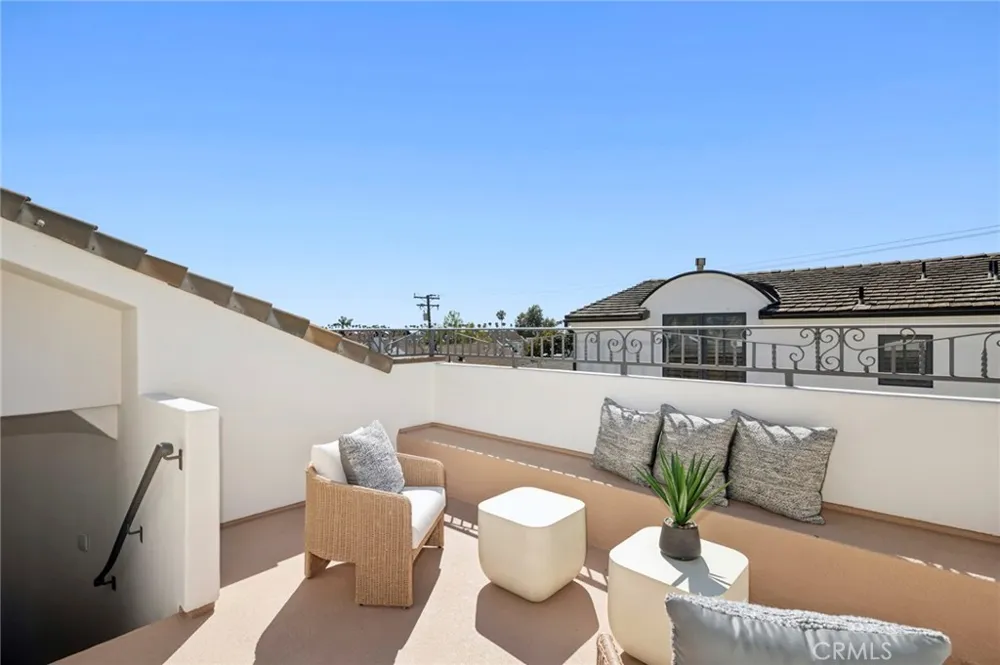 707 Larkspur Avenue Corona del Mar, CA 92625