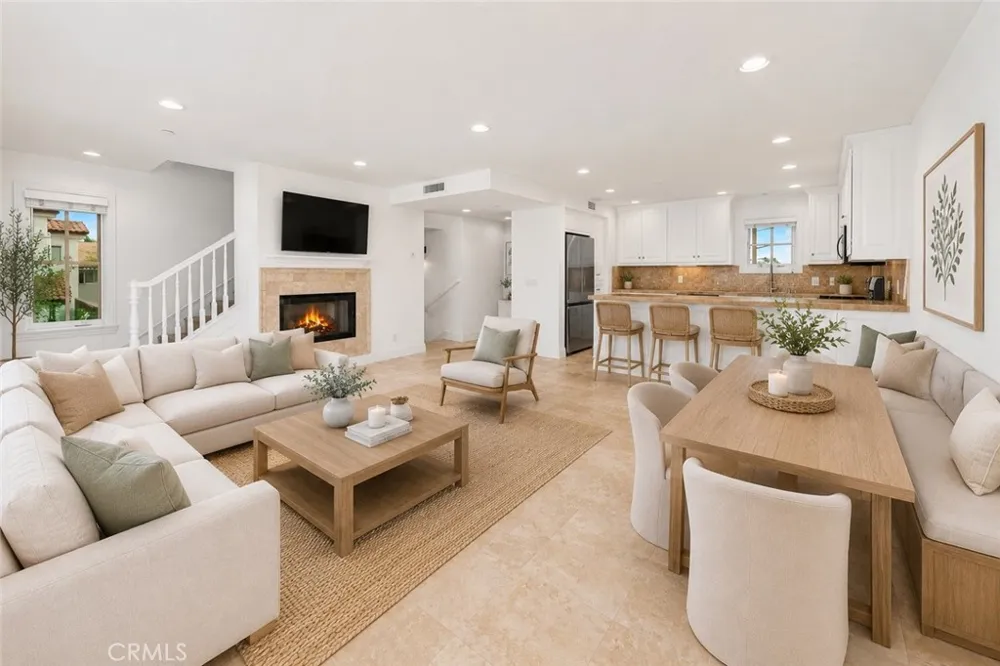 707 Larkspur Avenue Corona del Mar, CA 92625